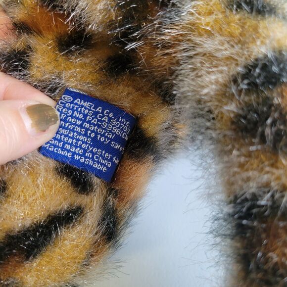 Amela Design realistic Cheetah Leopard Plush Stuffed Animal Toy reclining - Picture 5 of 6